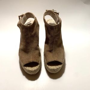 Kenneth Cole Sandal 7M